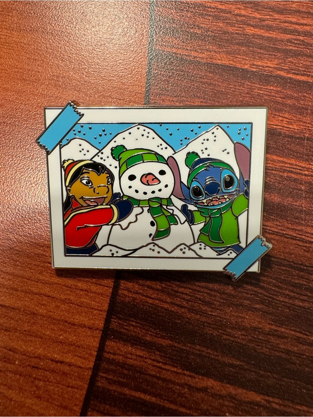 Disney Parks Stitch Mystery Pin - Photograph Lilo & Stitch Snowman 2024 (163954)